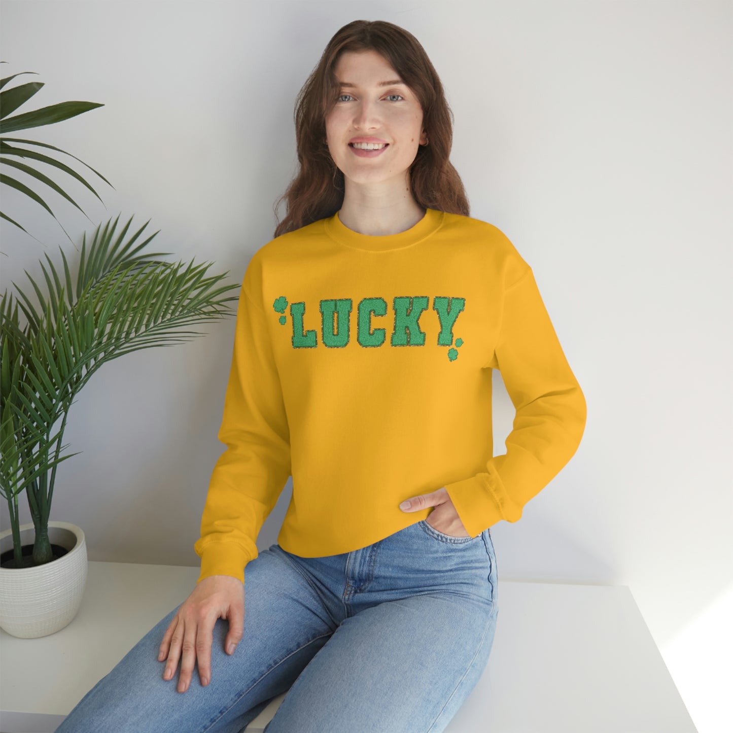 St. Patrick's Day "Lucky" Design Unisex Heavy Blend Crewneck Sweatshirt