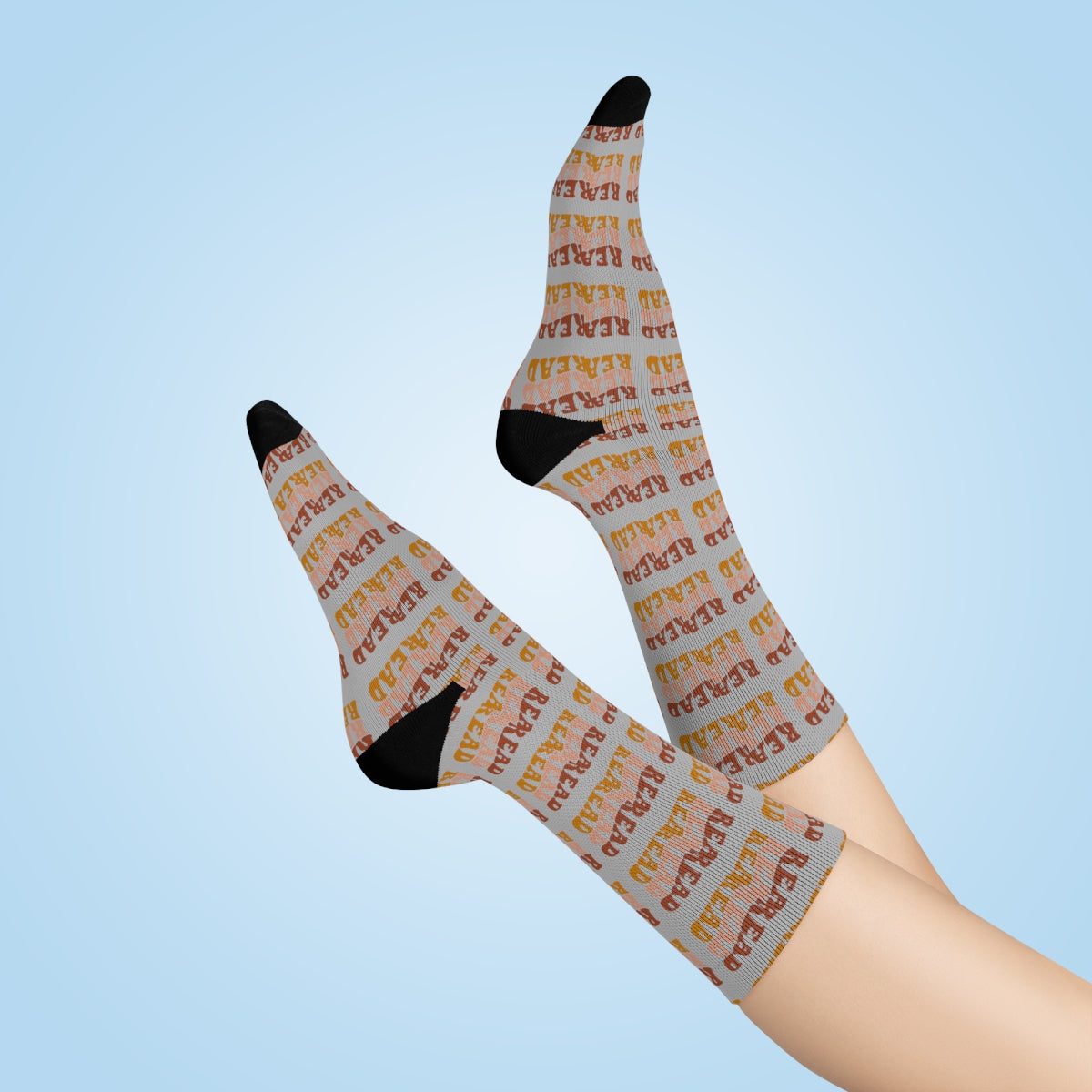 Light Gray "Read Read Read" Pattern Crew Socks