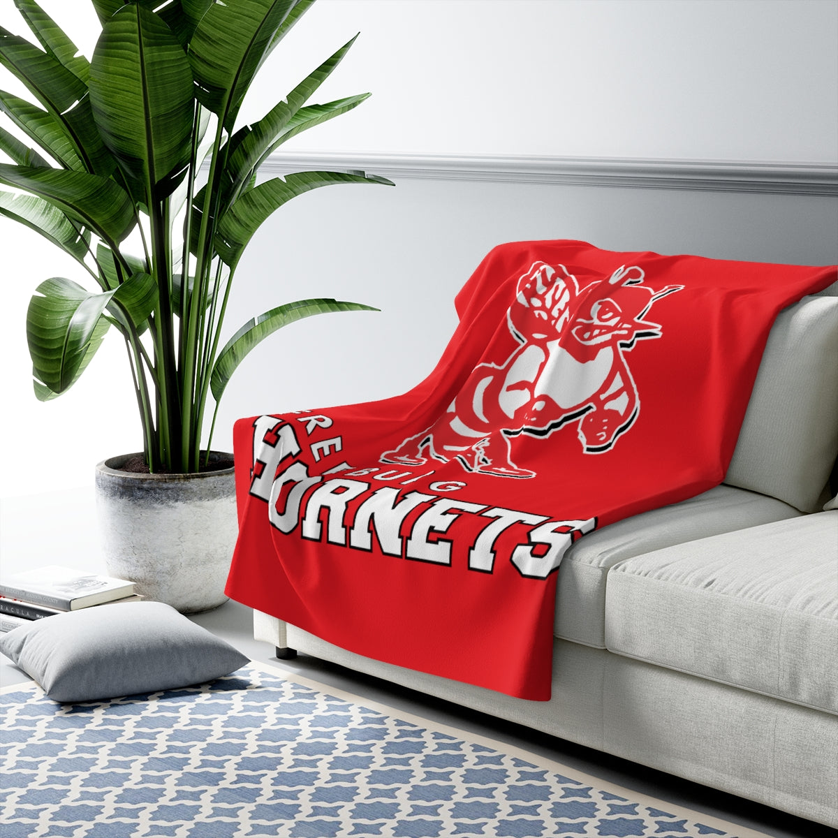 Red Freeburg Hornets Sherpa Fleece Blanket