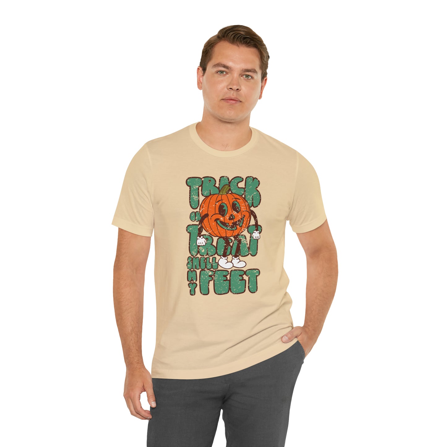 Distressed Trick or Treat Smell My Feet T-Shirt