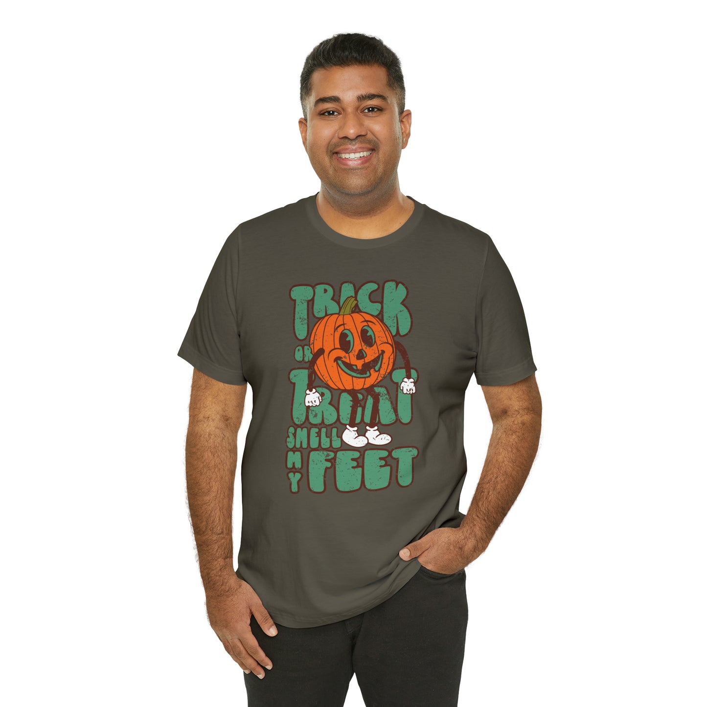 Distressed Trick or Treat Smell My Feet T-Shirt