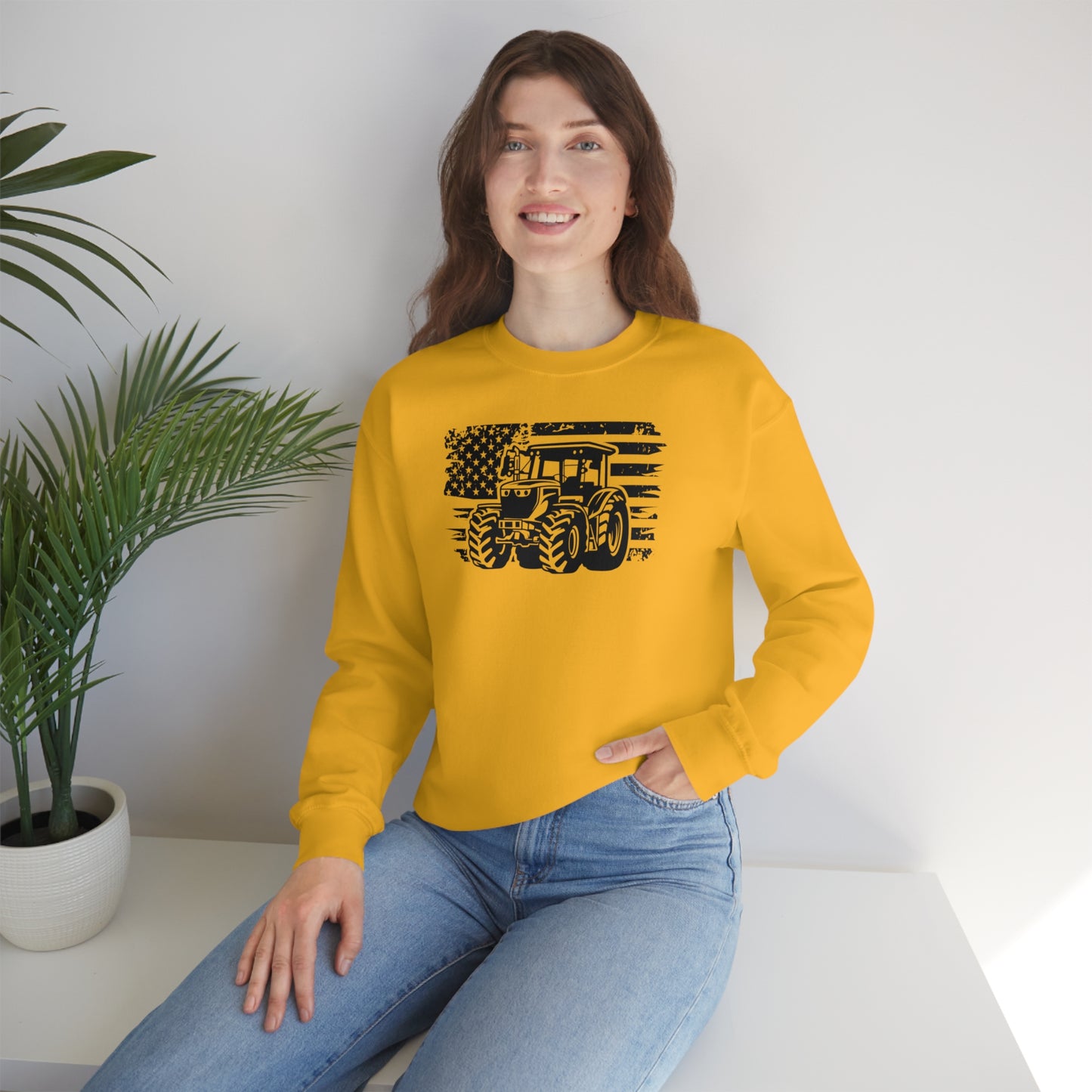 "American Tractor" - Unisex Heavy Blend™ Crewneck Sweatshirt