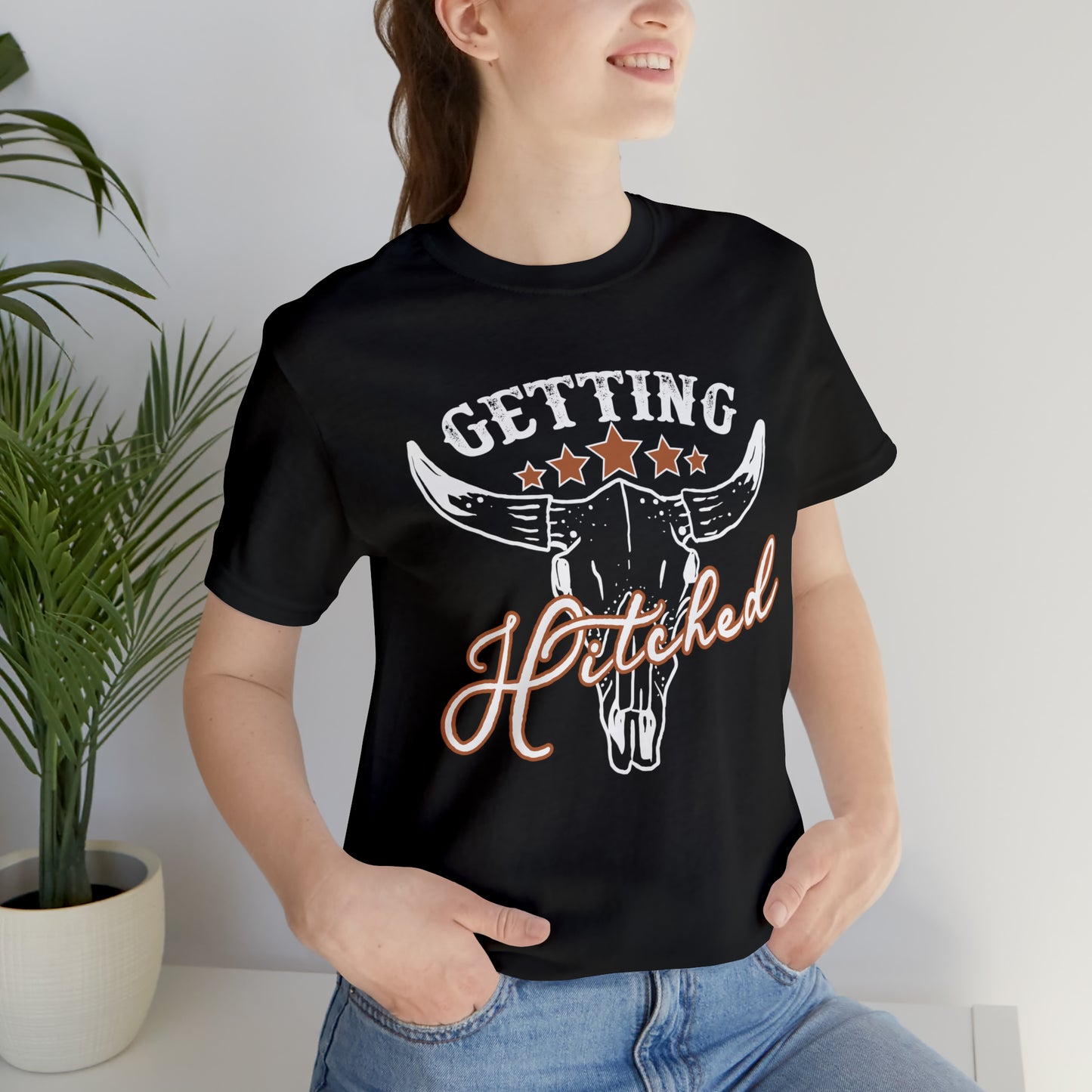 Vintage Getting Hitched Bride/ Groom T-Shirt - White Design