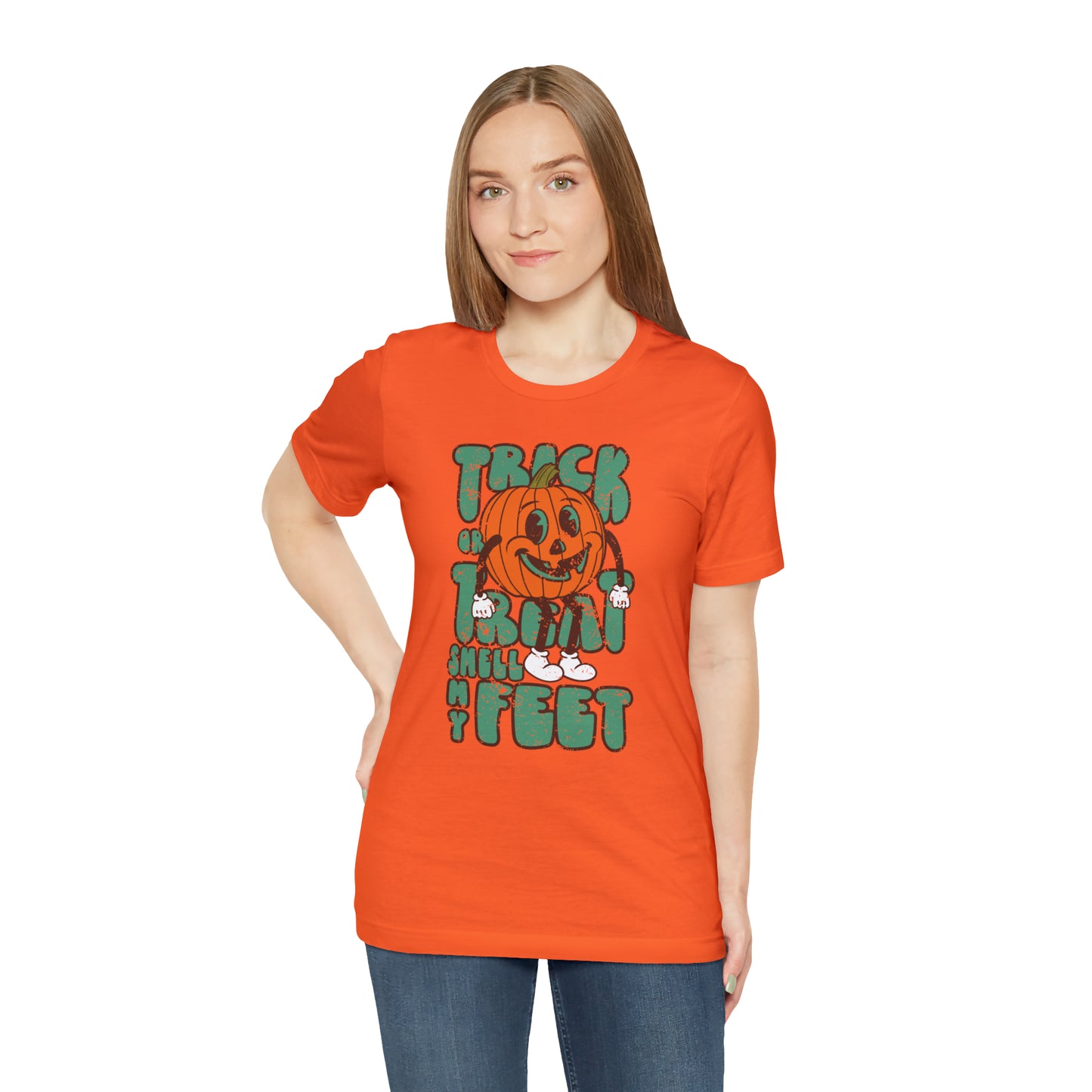 Distressed Trick or Treat Smell My Feet T-Shirt