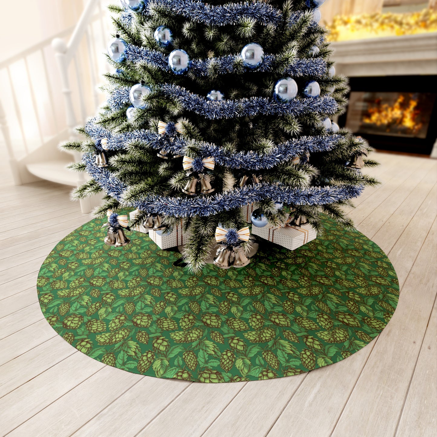 Christmas Pinecone Greenery Round Tree Skirt