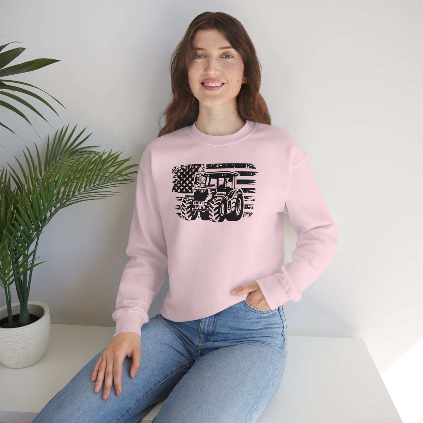 "American Tractor" - Unisex Heavy Blend™ Crewneck Sweatshirt