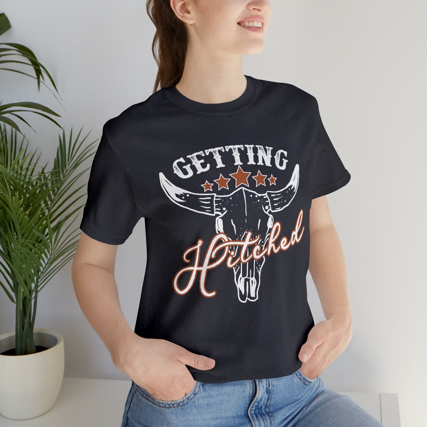 Vintage Getting Hitched Bride/ Groom T-Shirt - White Design