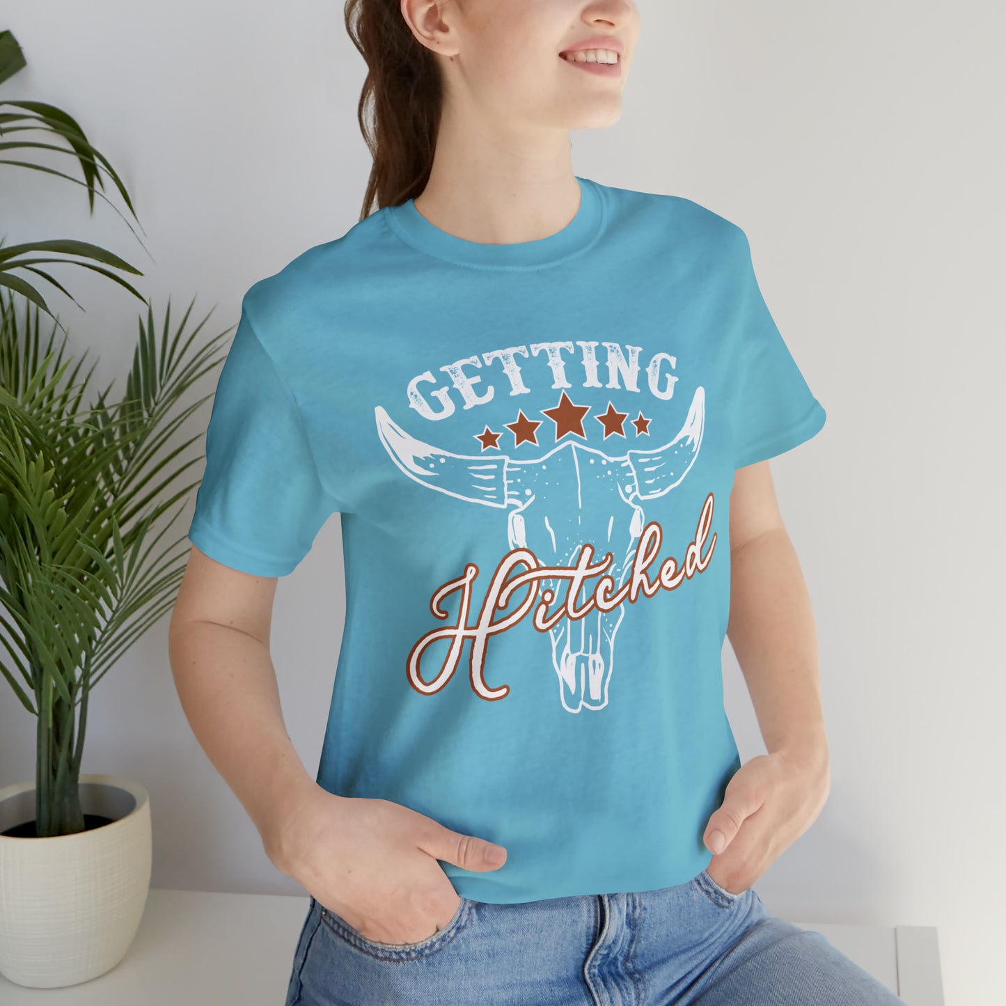 Vintage Getting Hitched Bride/ Groom T-Shirt - White Design