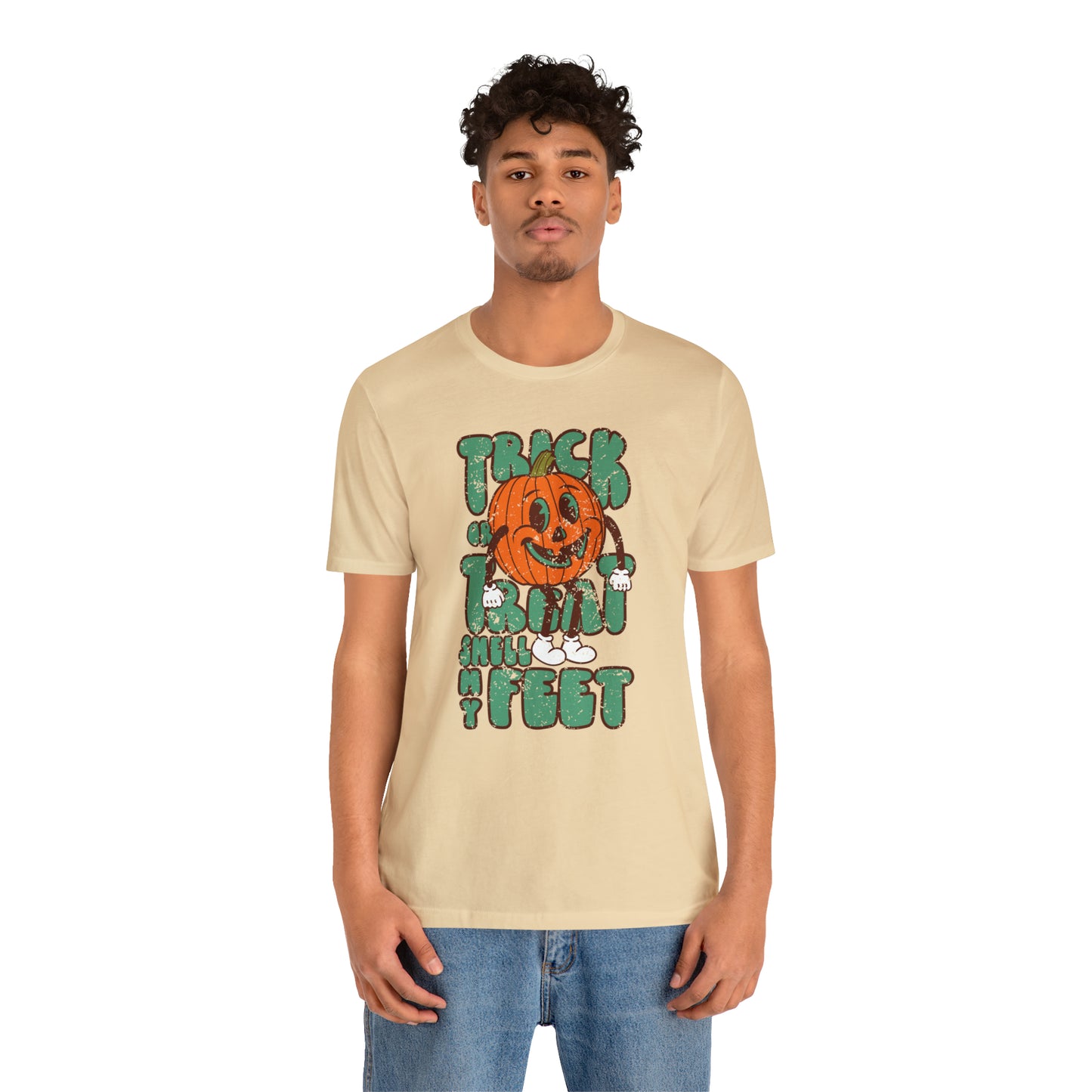 Distressed Trick or Treat Smell My Feet T-Shirt