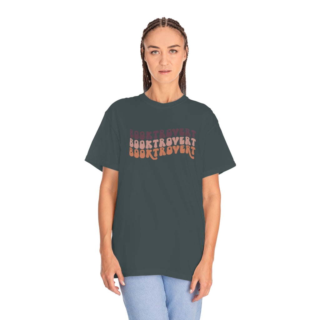 Booktrovert Unisex Garment-Dyed PREMIUM T-shirt