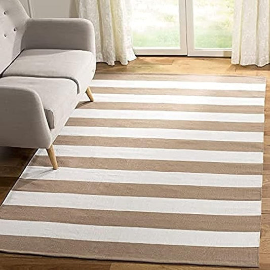 SAFAVIEH Montauk Collection Area Rug - 6' x 9', Sand & Ivory, Handmade Flat Weave Boho Farmhouse Cotton Stripe, Ideal for High Traffic Areas in Living Room, Bedroom (MTK712M)